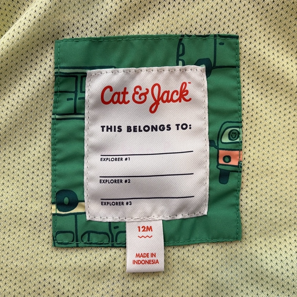 Cat & Jack boys 12 month rain jacket - Picture 4 of 5
